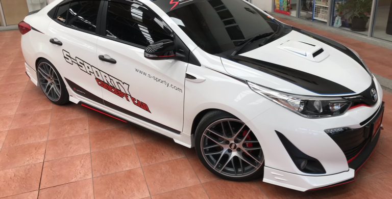 ชุดแต่งYARIS ATIVชุดเอทีฟs-sportแบบจัดเต็ม