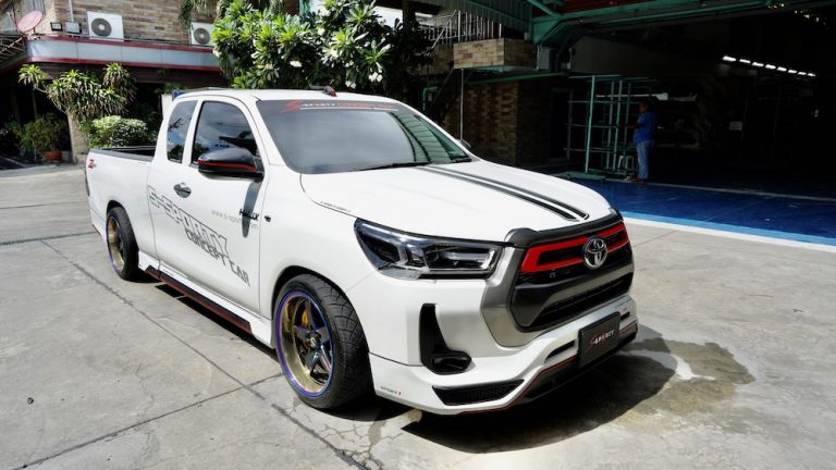 ชุดแต่งรีโว่Revo2020