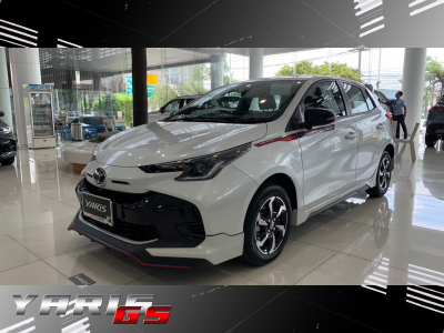 TOYOTA YARIS HATCBACK  2023 สีขาว