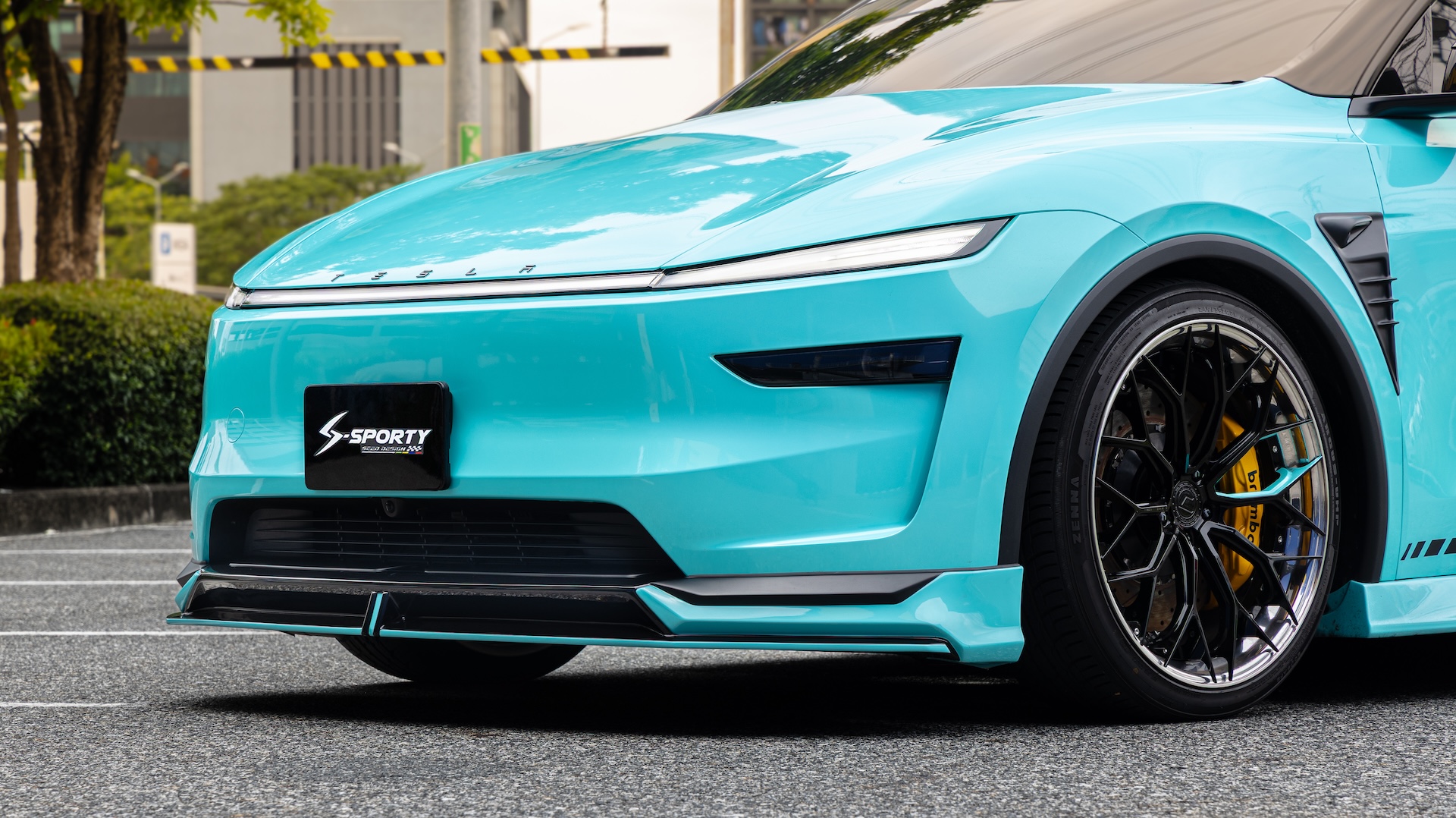 Tesla ModelY - 7