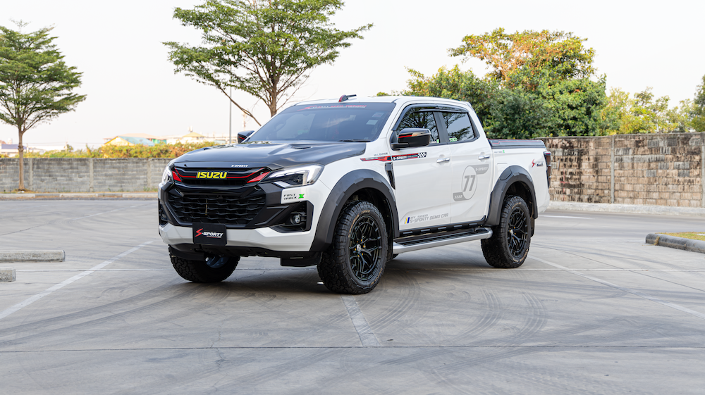 IMG_8530-ปรับปรุงแล้ว-NR}-แก้ไข