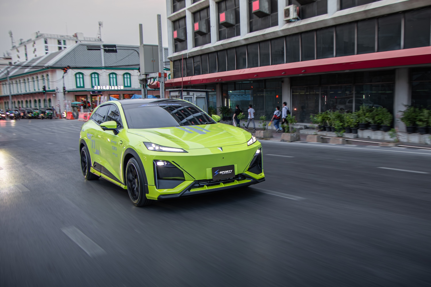 IMG_0039-ปรับปรุงแล้ว-NR}-แก้ไข